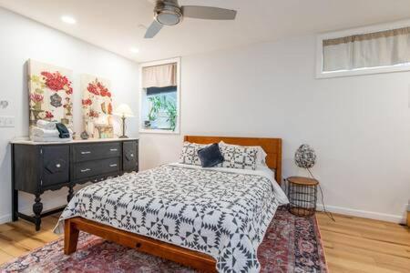 Cozy Private Near Downtown Burlington
