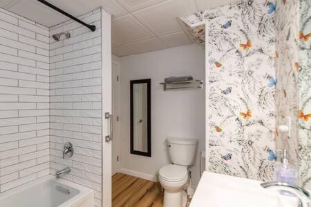 Cozy Private Near Downtown Appartement